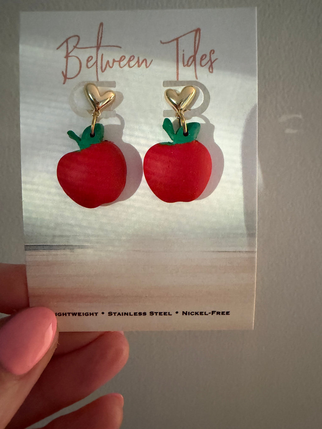 Red Apple